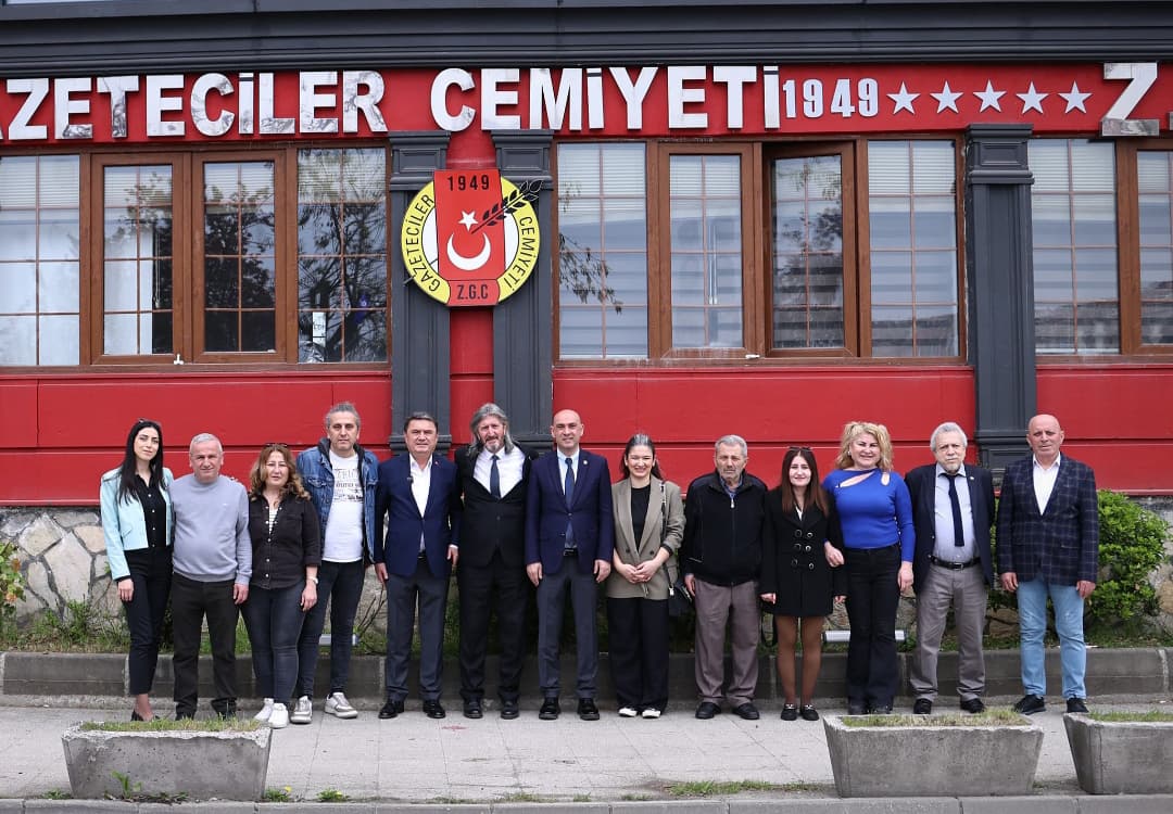 TAHSİN ERDEM; DEMOKRASİ MÜCADELEMİZDEN VAZGEÇMEYECEĞİZ