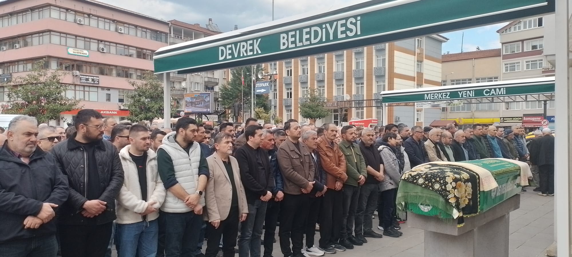 GÜLLÜ ERDEM VEFAT ETTİ