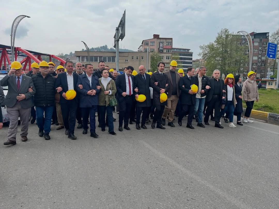 Zonguldak 1 Mayıs’ta meydanlara sığmadı