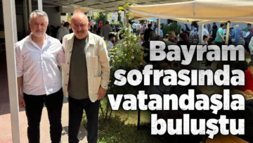 Başkan Öztürk, Geleneksel Bayram Yemeğinde Vatandaşlarla Buluştu
