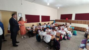 Devrek Belediyesi’nden 1. Sınıf Öğrencilerine Kırtasiye Desteği