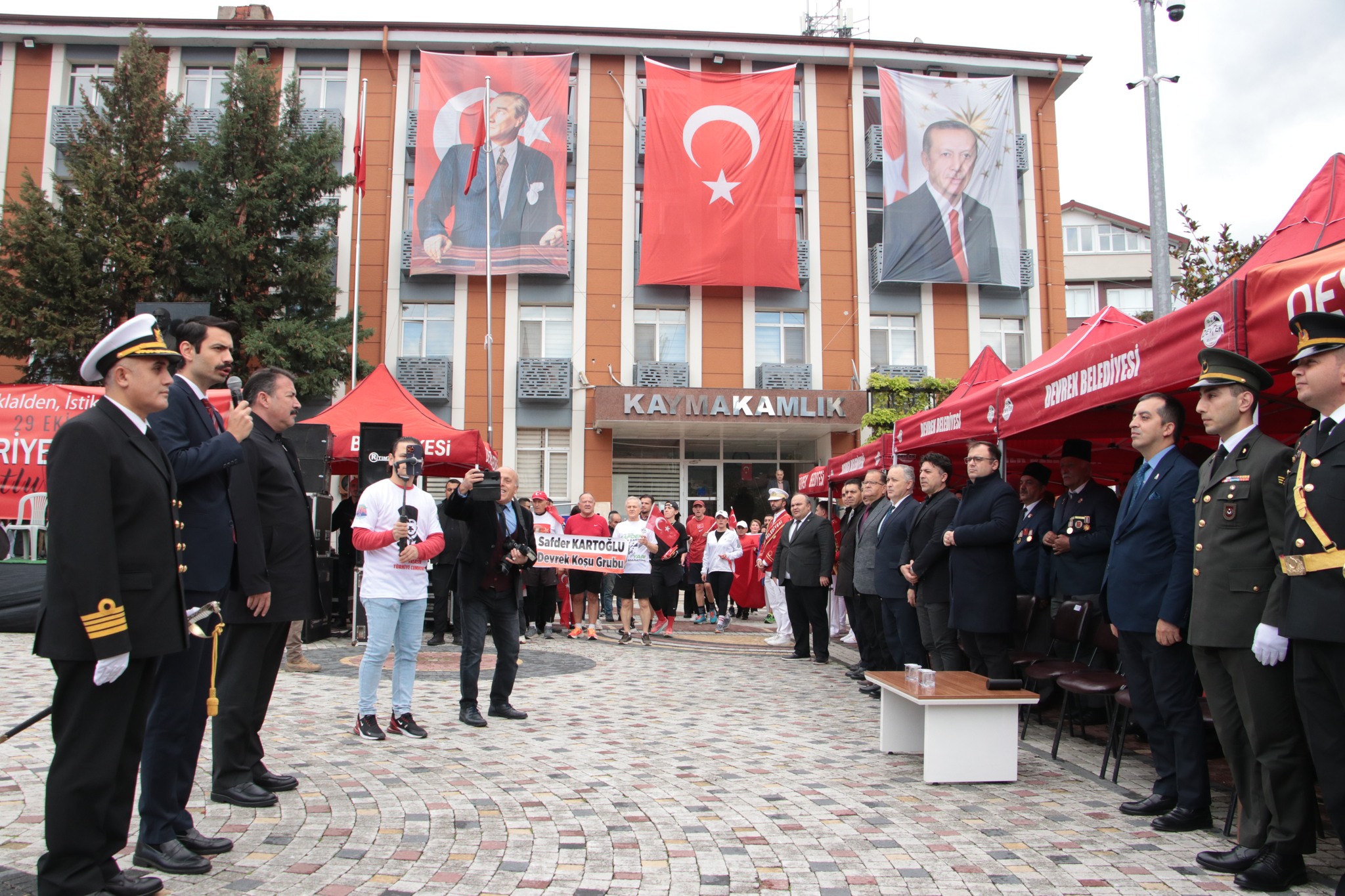 29 EKİM CUMHURİYET BAYRAMI DEVREK’TE COŞKUYLA KUTLANDI