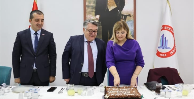 REKTÖR ÖZÖLÇER, DEVREK MYO’DAKİ “PİZZA WORKSHOP” ETKİNLİĞİNE KATILDI