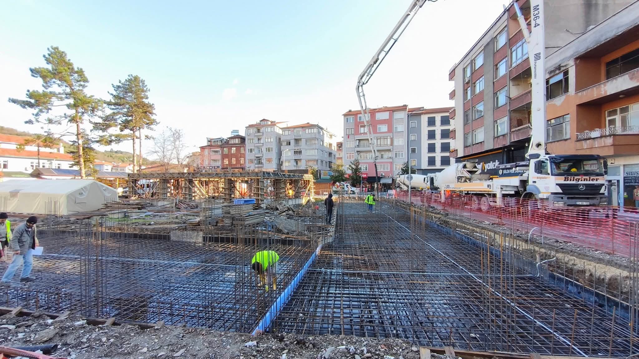 Şemsi Paşa Camii ve Bedesten Çarşı’nda Çalışmalar Sürüyor