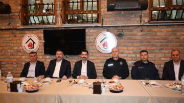 Yetim ve Öksüz Çocuklar İçin İftar Programı Düzenlendi