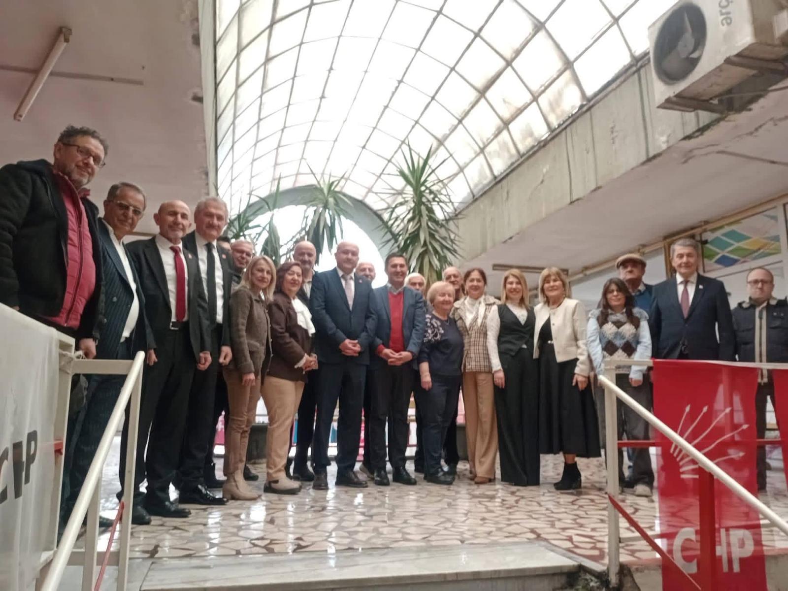 CHP DEVREK İLÇE ÖRGÜTÜNDE BAYRAMLAŞMA TÖRENİ YAPILDI