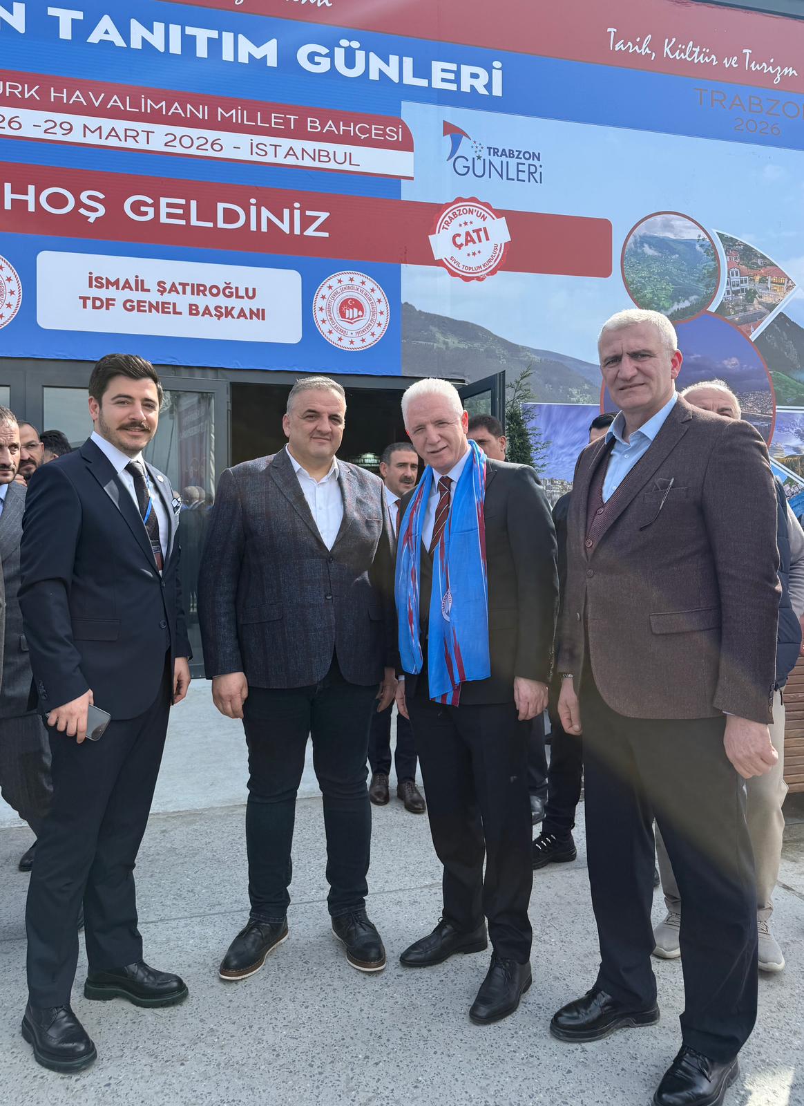 ZONDEF GENEL BAŞKANI ZİYA ÖNCAN, İSTANBUL VALİSİ DAVUT GÜL İLE BİR ARAYA GELDİ