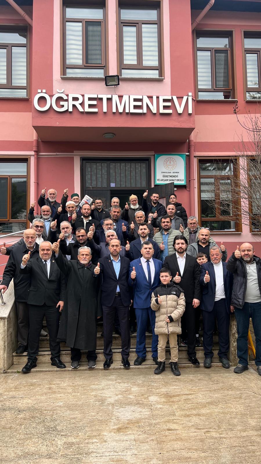 Devrek’te Saadet Teşkilatı Kahvaltıda Buluştu