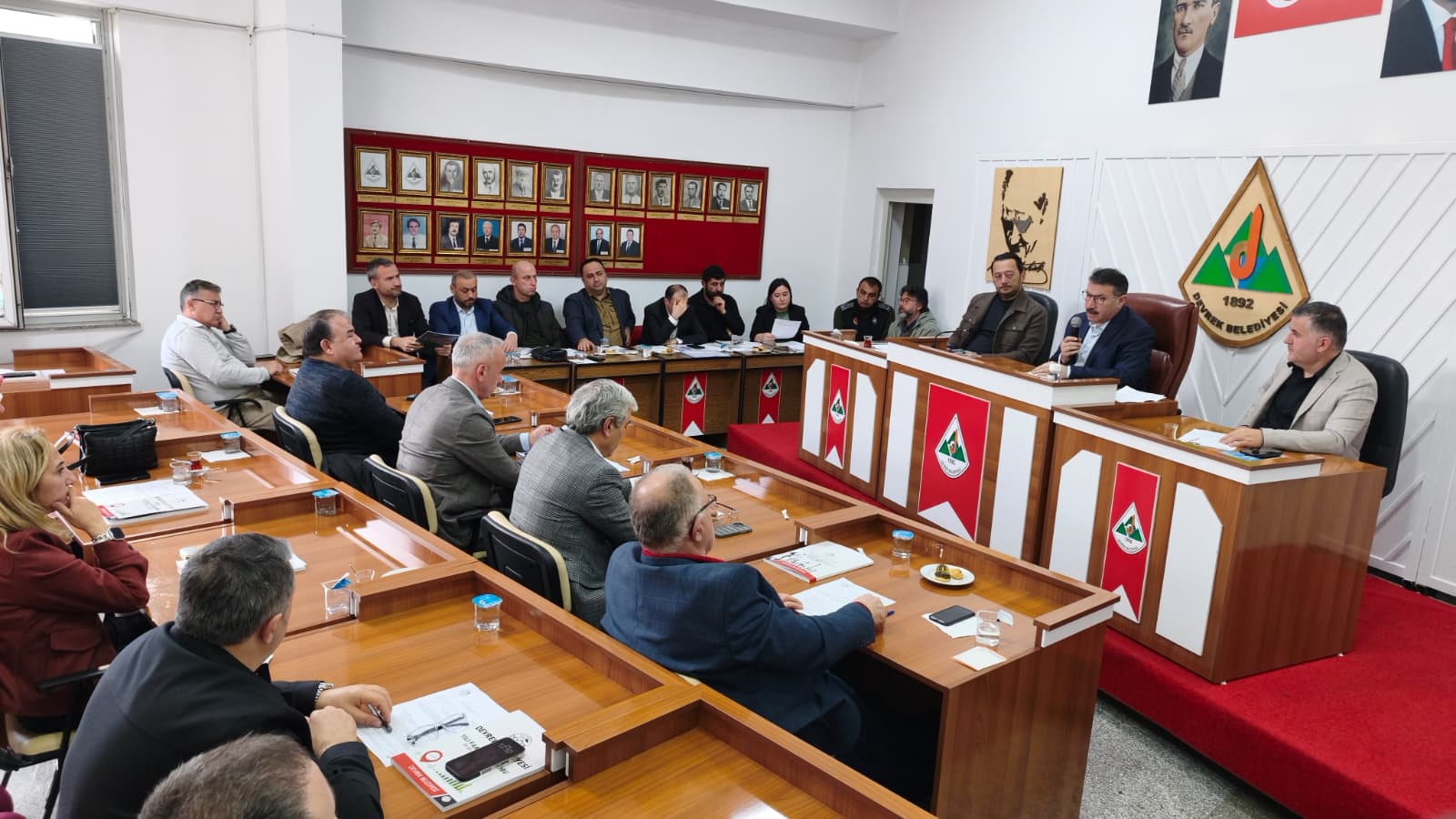 DEVREK BELEDİYESİ NİSAN AYI MECLİS TOPLANTISI GERÇEKLEŞTİRİLDİ