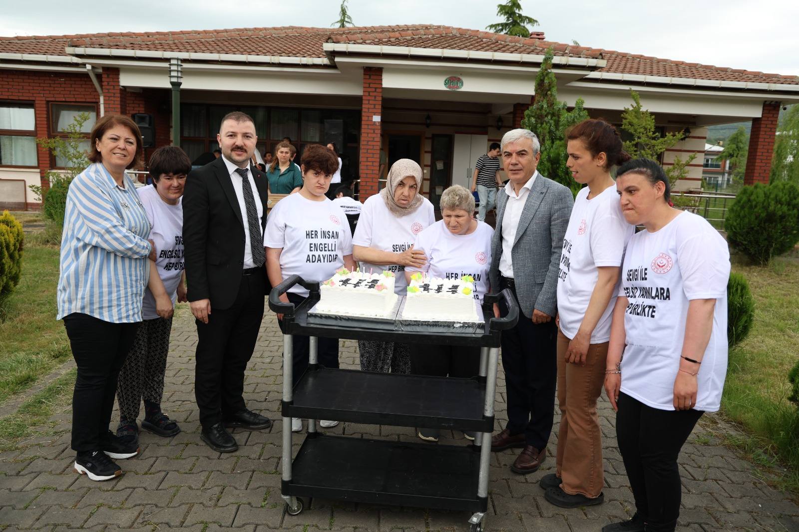 DEVREK’TE ENGELLİLER HAFTASI’NDA ANLAMLI BULUŞMA