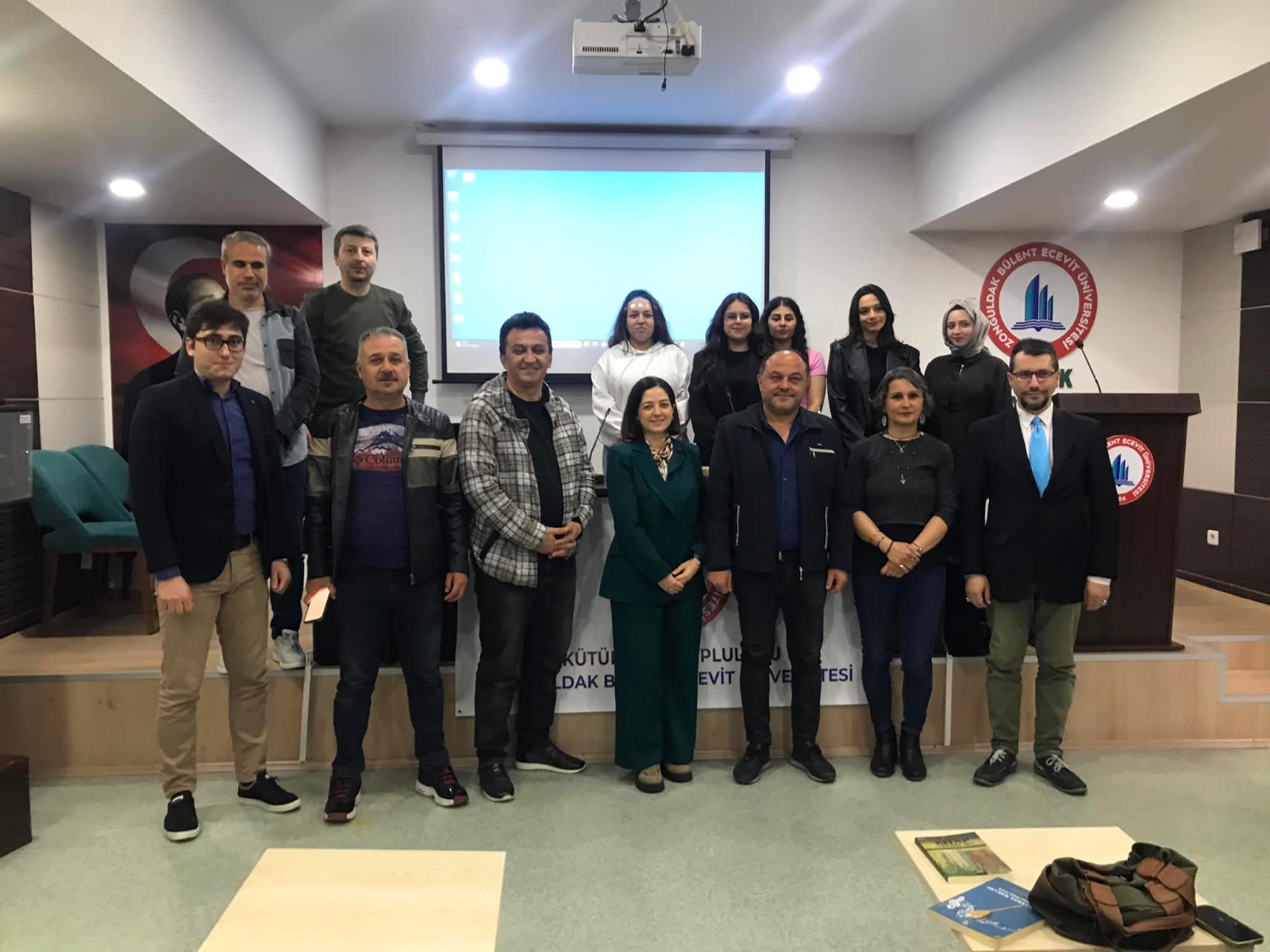 GAZETECİ, ŞAİR VE YAZAR İBRAHİM TIĞDEVREK MESLEK YÜKSEK OKULU ÖĞRENCİLERİYLE BULUŞTU
