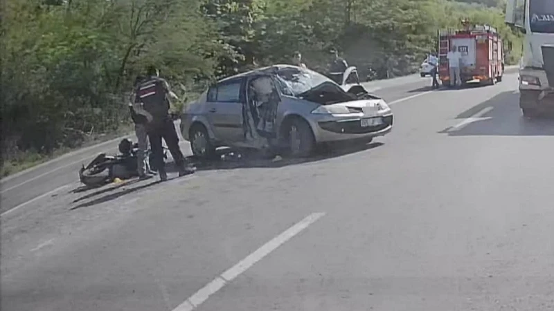 Devrek’te motosiklet otomobille çarpıştı: Bir kişi hayatını kaybetti